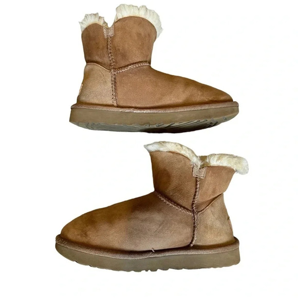 Ugg Mini Boots Bailey Button II Chestnut High Top Sheepskin Boot Women’s Size 5 - Picture 3 of 7